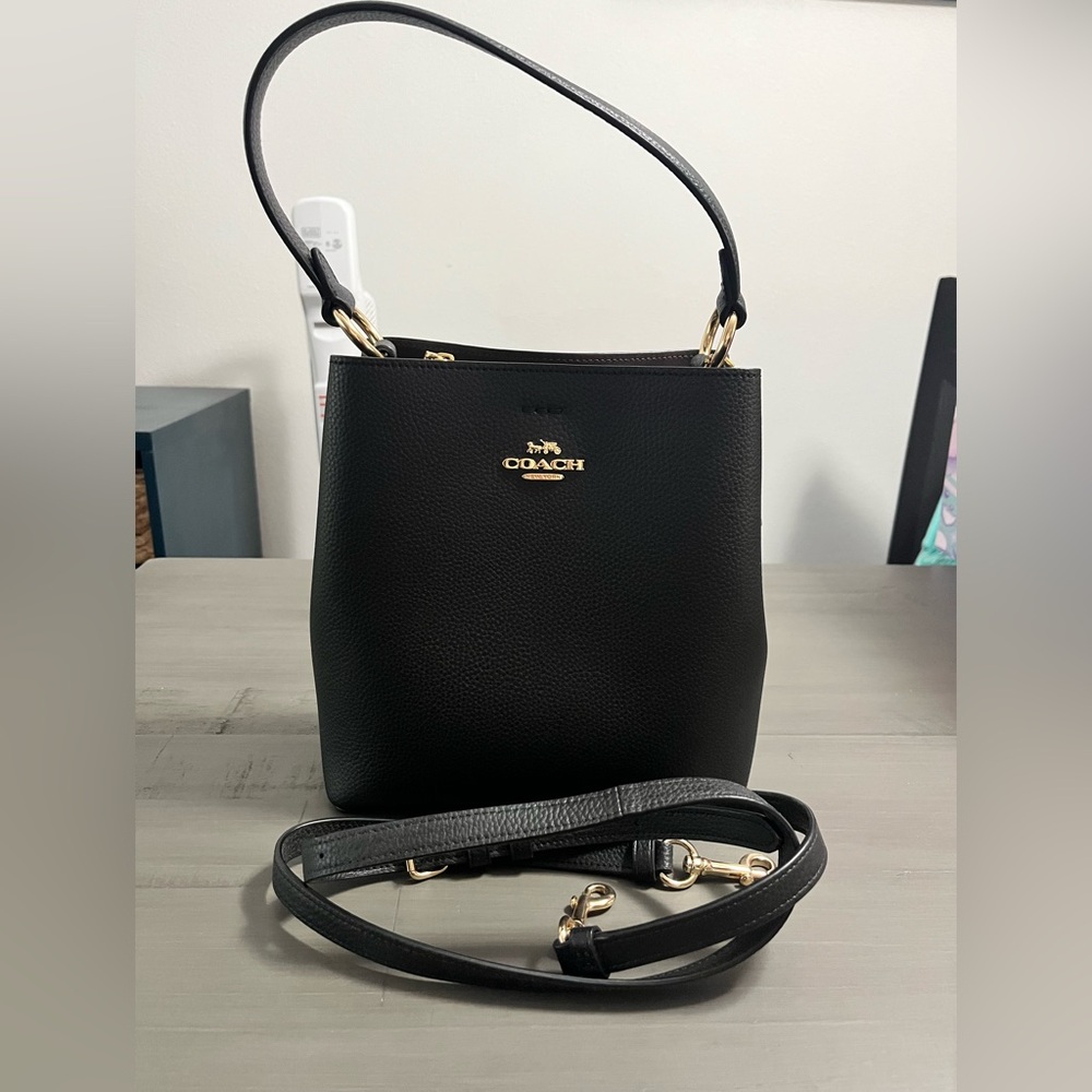 Coach Black Leather Shoulder Bag with Gold Hardware